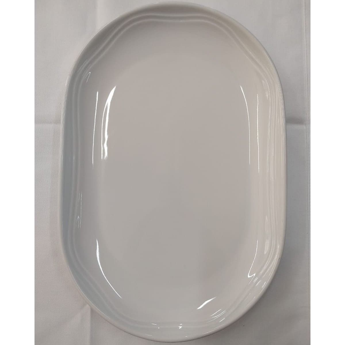 Fuente recto oval 31 cm con labrado